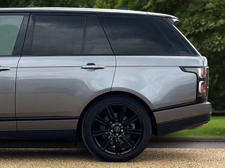 Land Rover Range Rover WESTMINSTER BLACK 11