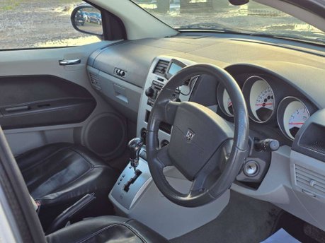 Dodge Caliber 2.0 SXT Hatchback 5dr Petrol CVT (192 g/km, 154 bhp) 46