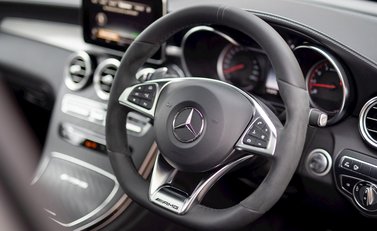 Mercedes-Benz GLC GLC 63 S 4Matic 11