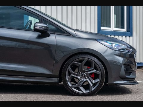 Ford Fiesta 1.5 Fiesta ST-3 T 3dr 6