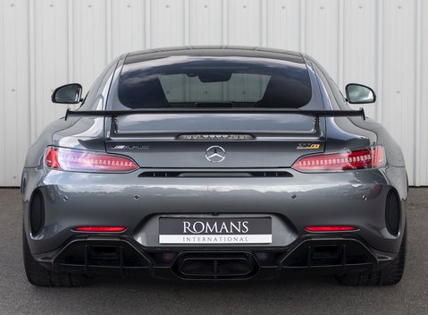 Mercedes-Benz AMG GT R GT R 5