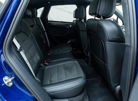 Porsche Macan GTS 19