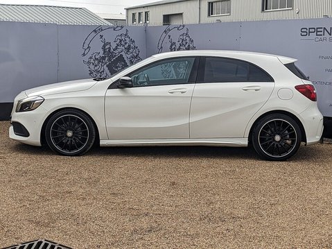 Mercedes-Benz A Class A 200 D AMG LINE PREMIUM 4
