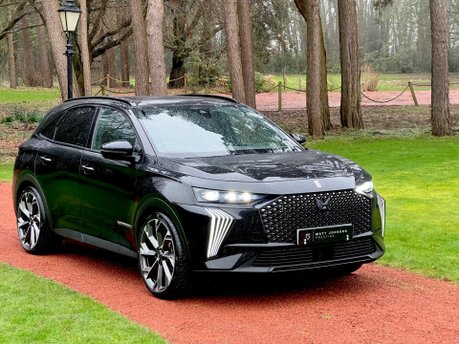 DS DS 7 E-TENSE LA PREMIERE