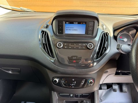Ford Transit Courier 1.5 Transit Courier Sport TDCi 24