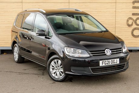 Volkswagen Sharan SE NAVIGATION TSI DSG