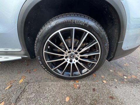 Mercedes-Benz GLC GLC 220 D 4MATIC AMG LINE PREMIUM PLUS 35