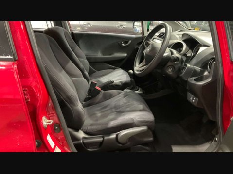 Honda Jazz 1.3 Jazz i-VTec ES 5dr 17