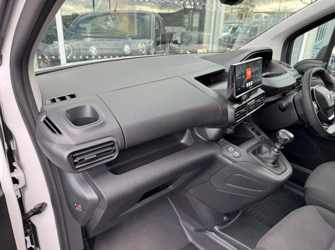 Peugeot Partner BLUEHDI PROFESSIONAL L1 24