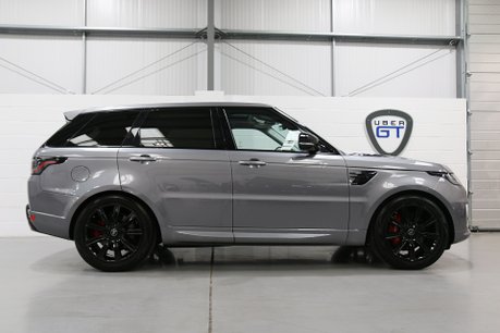 Land Rover Range Rover Sport HSE Dynamic P400E - Stunning Example