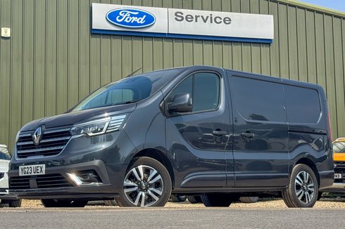 Renault Trafic SWB L1H1 Low Roof Sport SL28 Air Con Alloys Sensors Cam EURO 6