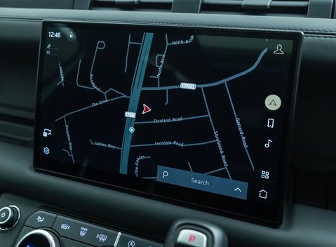 Land Rover Defender 90 V8 P525 URBAN 23