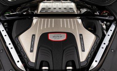 Porsche Panamera Turbo 26
