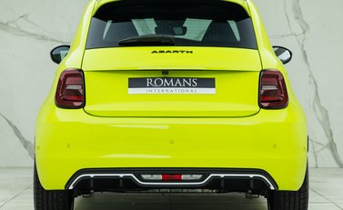 Abarth 500e Scorpionissima 5