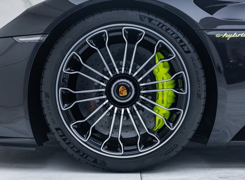 Porsche 918 Spyder 13