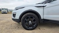 Land Rover Range Rover Evoque 2.0 eD4 SE Tech SUV 5dr Diesel Manual FWD Euro 6 (s/s) (150 ps) 38