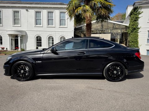 Mercedes-Benz C Class 6.3 C63 V8 AMG Edition 125 SpdS MCT Euro 5 2dr 10