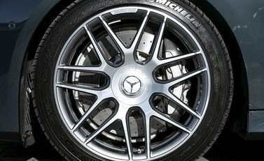 Mercedes-Benz S Class S63 Coupe 10