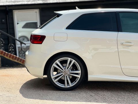 Audi A3 2.0 TDI S line Hatchback 3dr Diesel Manual Euro 6 (s/s) (150 ps) 16