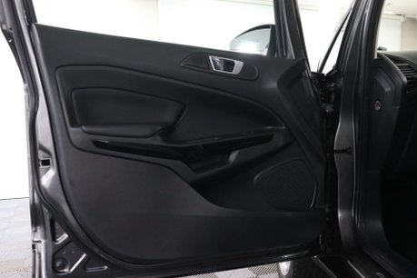 Ford Ecosport TITANIUM 44
