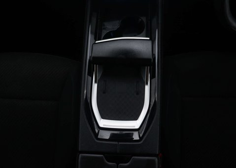 Renault Austral 1.2 Austral Techno Espirit Alpine HEV Auto 5dr 21