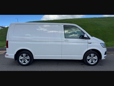 Volkswagen Transporter 2.0 Transporter T32 Highline TDI Semi-Auto 3