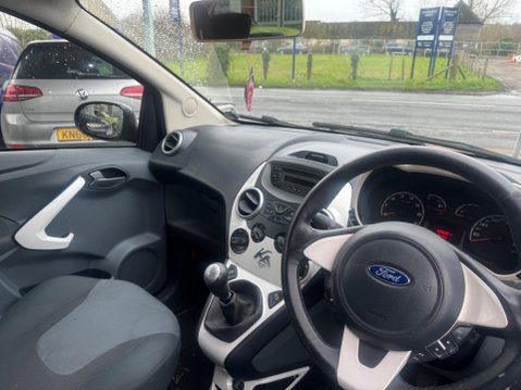 Ford Ka 1.2 Zetec Euro 5 (s/s) 3dr 8