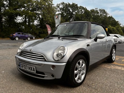 Mini Convertible 1.6 Cooper Convertible 2dr Petrol Manual Euro 3 (115 ps) 6