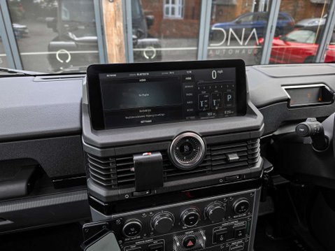 Ineos Grenadier 3.0 Grenadier Fieldmaster Edition D Auto 4WD 6dr 38