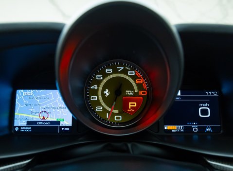 Ferrari GTC4 Lusso V12 19