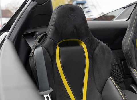 McLaren 720S Spider Performance 15