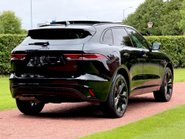 Jaguar F-Pace R-DYNAMIC HSE BLACK 90TH ANNIVERSARY EDITION 7