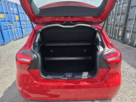 Mercedes-Benz A Class 1.5 A180d Sport (Premium) Hatchback 5dr Diesel 7G-DCT Euro 6 (s/s) (109 ps) 8
