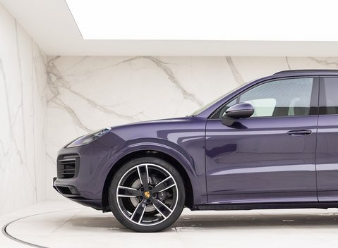 Porsche Cayenne V6 24