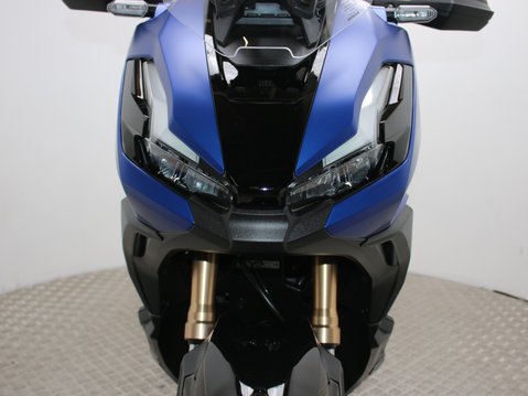 Honda ADV 350 ADV 350 A-R 42