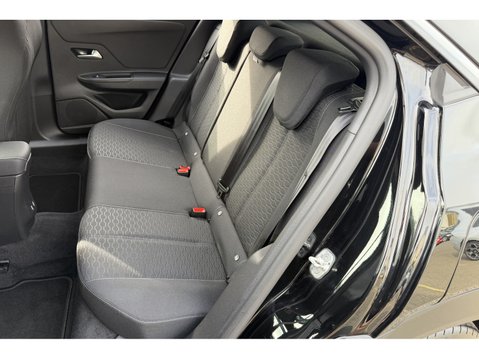 Vauxhall Mokka 1.2 Turbo 136 Griffin 5dr 35