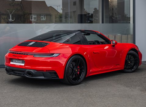 Porsche 911 Targa 4 GTS (992) 4