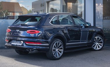 Bentley Bentayga V8 First Edition 4
