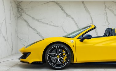 Ferrari 488 Pista Spider 54