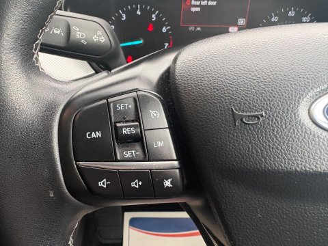 Ford Focus TITANIUM X 20