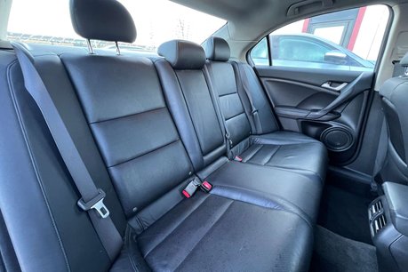 Honda Accord 2.2 i-DTEC EX Saloon 4dr Diesel Manual Euro 5 (150 ps) 44