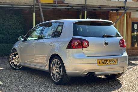 Volkswagen Golf GTI EDITION 30 T 10