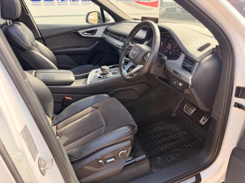 Audi Q7 3.0 TDI V6 S line Tiptronic quattro Euro 6 (s/s) 5dr 22