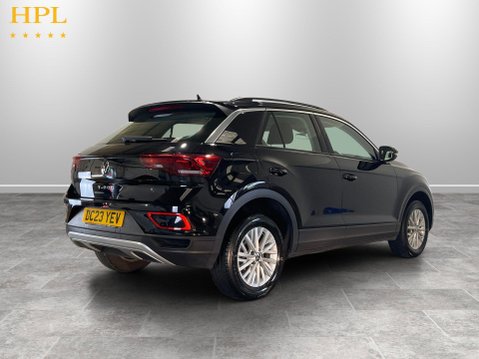 Volkswagen T-Roc 1.5 TSI Life SUV 5dr Petrol DSG Euro 6 (s/s) (150 ps) 7