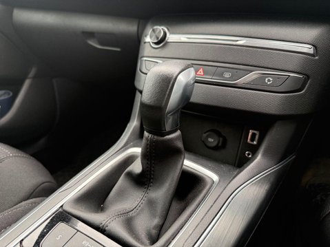 Peugeot 308 2.0 BlueHDi Allure Estate 5dr Diesel Auto Euro 6 (s/s) (150 ps) 29