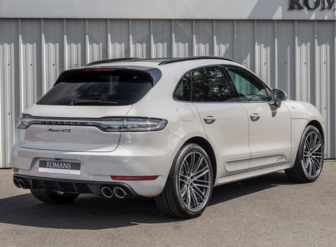 Porsche Macan GTS 7