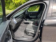 Jaguar F-Pace 2.0 D200 MHEV R-Dynamic HSE Black Auto AWD Euro 6 (s/s) 5dr 29