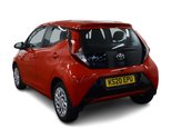 Toyota Aygo 1.0 VVT-i x-play Hatchback 5dr Petrol x-shift Euro 6 (71 ps) 4