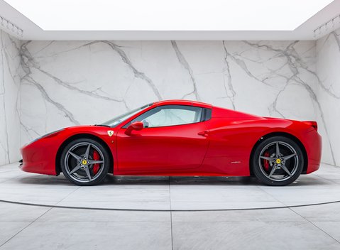 Ferrari 458 Spider 5