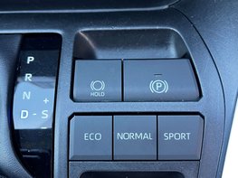 Toyota Rav4 2.5 RAV4 Dynamic HEV 4x2 CVT 5dr 49